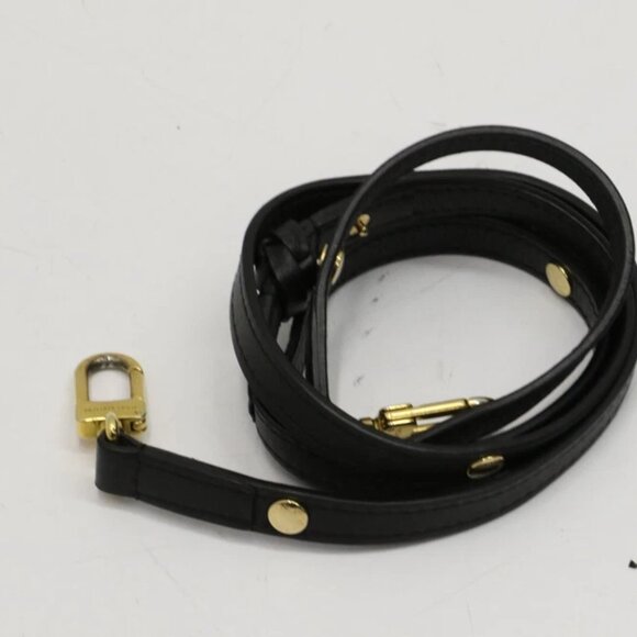 Louis Vuitton Monogram Embossed Lambskin Coussin BB Shoulder Bag - Picture 4 of 15